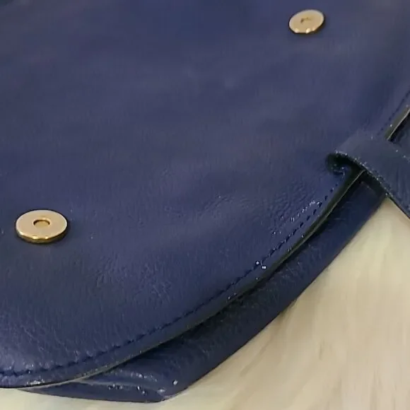 Chloe Navy Blue Crossbody Bag - Picture 9 of 14